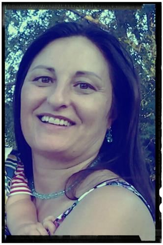 Isabel, anfitriona de Casa Rural Arroyo Milano